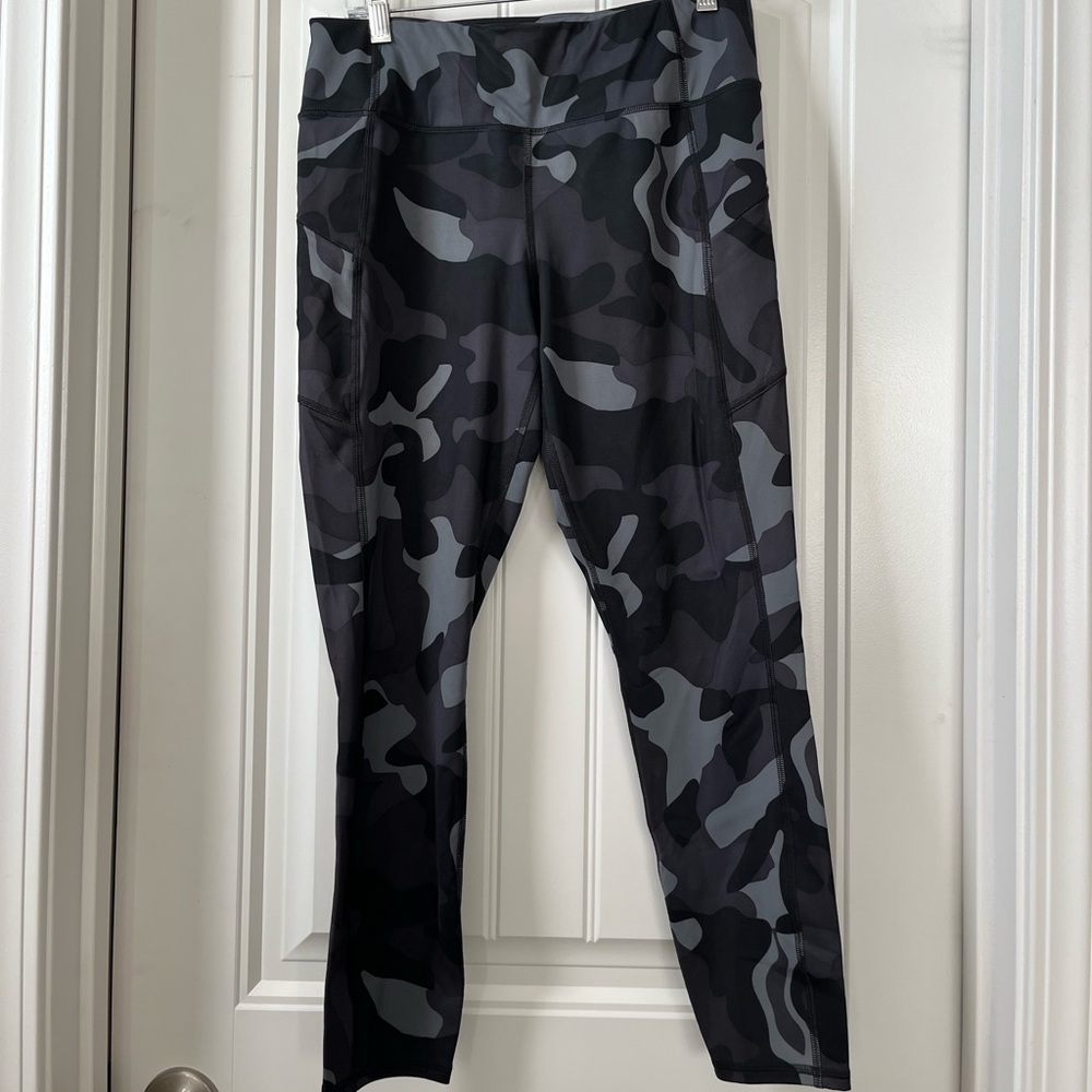 Athleta leggings